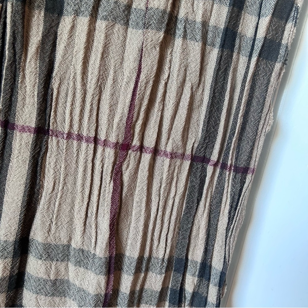 BURBERRY CHECK SCARF 🤩 - Picture 7 of 7